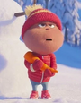 Menino Quem com boneco de neve em O Grinch (2018)