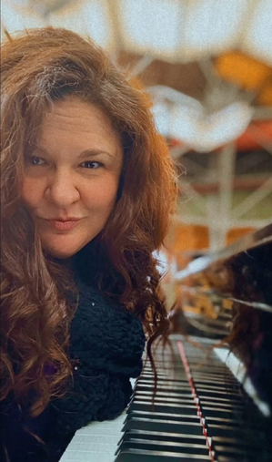 Monica Martins.jpg