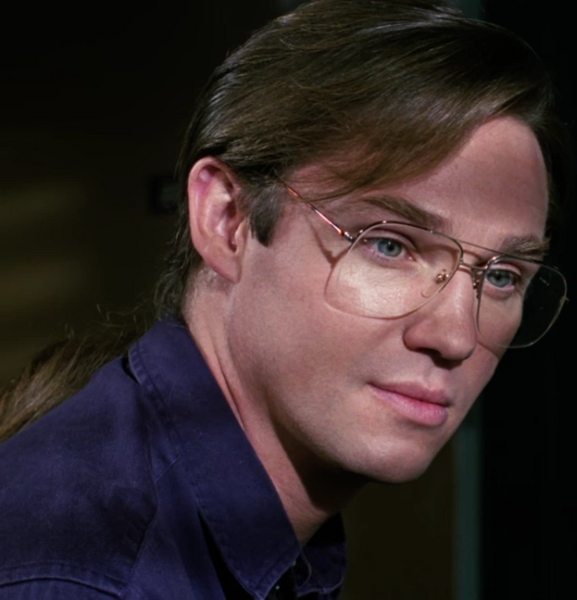 Arquivo:Bill adulto 90.png