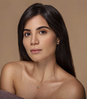 Cinthia Aparicio.png