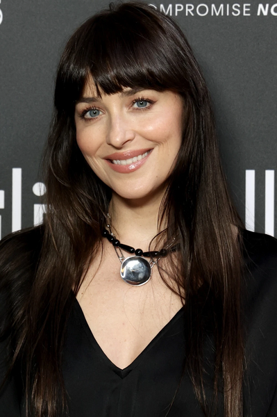 Arquivo:Dakota Johnsonn.webp