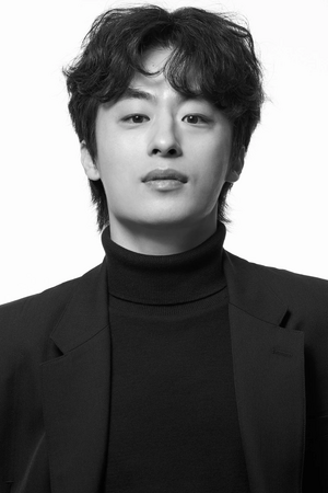 Koo Kyo-Hwan.jpg