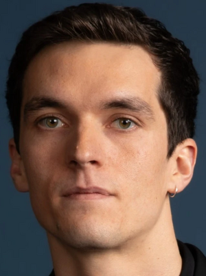 Fionn Whitehead.jpg