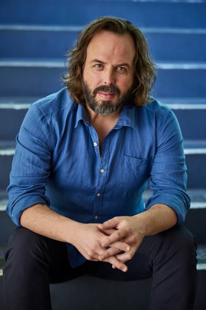 Angus Sampson.png